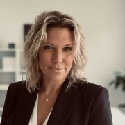 Vanessa Vanderplas Alness Luxury Real Estate